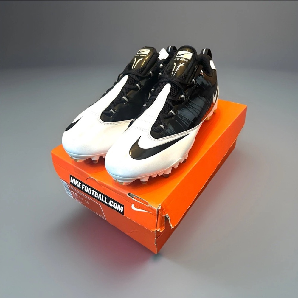 Nike Men's Zoom Vapor Carbon Fly TD
Football Cleats, NEW, Size 12.5, 396256